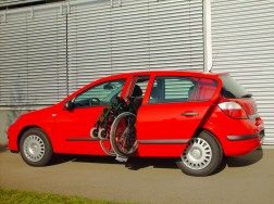 Der LADEBOY S im Opel Astra H