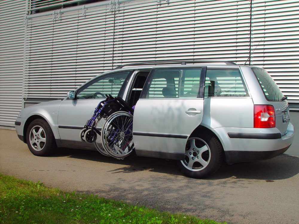 Der LADEBOY S im VW Passat Variant 2005