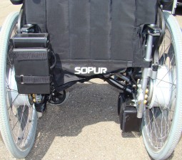 Geteilte Akku für den e-fix e20 und e25 Rollstuhlantrieb für Falten mit Akku.